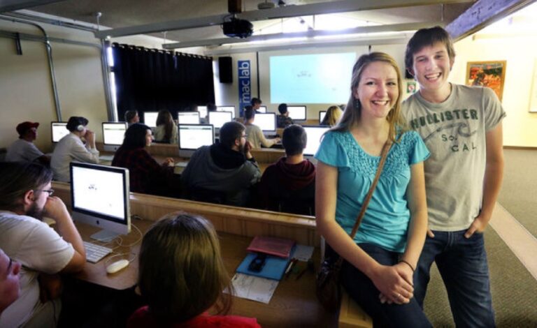 MAPS Mobile: Entrepreneurship Class Working to Fund Van for New Venture